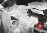 Immagine di Fabbricazione di Esercito Tedesco paracaduti seconda guerra mondiale Germania, 1939, secondo 32 filmato di repertorio 65675063156