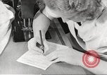 Immagine di Fabbricazione di Esercito Tedesco paracaduti seconda guerra mondiale Germania, 1939, secondo 42 filmato di repertorio 65675063156