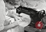 Immagine di Fabbricazione di Esercito Tedesco paracaduti seconda guerra mondiale Germania, 1939, secondo 49 filmato di repertorio 65675063156