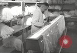 Immagine di Fabbricazione di Esercito Tedesco paracaduti seconda guerra mondiale Germania, 1939, secondo 58 filmato di repertorio 65675063156
