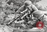 Standbild Deutsche MG 34 Machine Gun Deutschland, 1939, aus Sekunde 21 historischem Filmmaterial Videoclip 65675063160