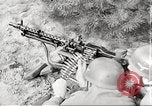 Standbild Deutsche MG 34 Machine Gun Deutschland, 1939, aus Sekunde 22 historischem Filmmaterial Videoclip 65675063160