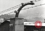 Standbild Zwangsarbeitslager Flossenburg Deutschland, 1945, aus Sekunde 48 historischem Filmmaterial Videoclip 65675063162