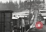 Standbild Zwangsarbeitslager Flossenburg Deutschland, 1945, aus Sekunde 52 historischem Filmmaterial Videoclip 65675063162