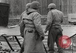 Standbild Konzentrationslager Flossenbürg Deutschland, 1945, aus Sekunde 37 historischem Filmmaterial Videoclip 65675063165