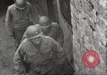 Standbild Konzentrationslager Flossenbürg Deutschland, 1945, aus Sekunde 50 historischem Filmmaterial Videoclip 65675063165