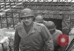 Standbild Konzentrationslager Flossenbürg Deutschland, 1945, aus Sekunde 57 historischem Filmmaterial Videoclip 65675063165