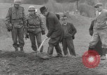 Standbild slave Arbeitslager Flossenburg Deutschland, 1945, aus Sekunde 36 historischem Filmmaterial Videoclip 65675063166