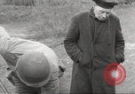 Standbild slave Arbeitslager Flossenburg Deutschland, 1945, aus Sekunde 47 historischem Filmmaterial Videoclip 65675063166