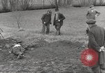 Image Le camp de concentration de Flossenbürg victimes d'atrocité Flossenburg Allemagne, 1945, de la seconde 4 séquences d'archives historiques vidéo 65675063167