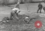 Image Le camp de concentration de Flossenbürg victimes d'atrocité Flossenburg Allemagne, 1945, de la seconde 9 séquences d'archives historiques vidéo 65675063167