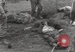 Image Le camp de concentration de Flossenbürg victimes d'atrocité Flossenburg Allemagne, 1945, de la seconde 34 séquences d'archives historiques vidéo 65675063167