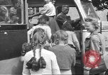 Standbild Vertriebene Wetzlar Deutschland, 1945, aus Sekunde 14 historischem Filmmaterial Videoclip 65675063170