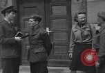 Standbild Vertriebene Wetzlar Deutschland, 1945, aus Sekunde 43 historischem Filmmaterial Videoclip 65675063170
