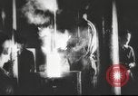 Standbild Deutsche Munitionsfabrik Deutschland, 1939, aus Sekunde 16 historischem Filmmaterial Videoclip 65675063178