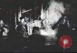 Standbild Deutsche Munitionsfabrik Deutschland, 1939, aus Sekunde 24 historischem Filmmaterial Videoclip 65675063178