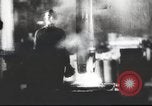 Standbild Deutsche Munitionsfabrik Deutschland, 1939, aus Sekunde 31 historischem Filmmaterial Videoclip 65675063178