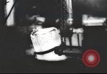 Standbild Deutsche Munitionsfabrik Deutschland, 1939, aus Sekunde 34 historischem Filmmaterial Videoclip 65675063178
