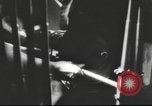 Standbild Deutsche Munitionsfabrik Deutschland, 1939, aus Sekunde 21 historischem Filmmaterial Videoclip 65675063180