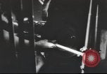 Standbild Deutsche Munitionsfabrik Deutschland, 1939, aus Sekunde 23 historischem Filmmaterial Videoclip 65675063180