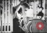 Standbild Deutsche Munitionsfabrik Deutschland, 1939, aus Sekunde 45 historischem Filmmaterial Videoclip 65675063180