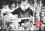 Standbild Deutsche Munitionsfabrik Deutschland, 1939, aus Sekunde 50 historischem Filmmaterial Videoclip 65675063180