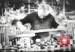 Standbild Deutsche Munitionsfabrik Deutschland, 1939, aus Sekunde 52 historischem Filmmaterial Videoclip 65675063180