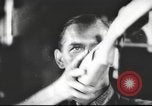 Standbild Deutsche Munitionsfabrik Deutschland, 1939, aus Sekunde 57 historischem Filmmaterial Videoclip 65675063180