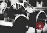 Immagine di Tedesco di fabbrica di munizioni e la produzione di armi Germania, 1939, secondo 15 filmato di repertorio 65675063182