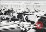 Standbild Deutsche Munitionsfabrik Deutschland, 1939, aus Sekunde 27 historischem Filmmaterial Videoclip 65675063183