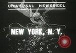 Standbild May Day Parade New York City USA, 1937, aus Sekunde 3 historischem Filmmaterial Videoclip 65675063190