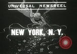 Standbild May Day Parade New York City USA, 1937, aus Sekunde 4 historischem Filmmaterial Videoclip 65675063190