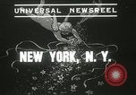 Standbild May Day Parade New York City USA, 1937, aus Sekunde 6 historischem Filmmaterial Videoclip 65675063190