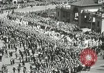 Standbild May Day Parade New York City USA, 1937, aus Sekunde 31 historischem Filmmaterial Videoclip 65675063190