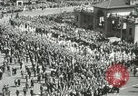 Standbild May Day Parade New York City USA, 1937, aus Sekunde 32 historischem Filmmaterial Videoclip 65675063190