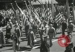 Standbild Duffy Memorial Enthüllungszeremonie New York City USA, 1937, aus Sekunde 18 historischem Filmmaterial Videoclip 65675063192