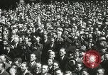 Standbild Duffy Memorial Enthüllungszeremonie New York City USA, 1937, aus Sekunde 33 historischem Filmmaterial Videoclip 65675063192