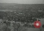 Standbild Hochwasserschäden Wheeling West Virginia USA, 1937, aus Sekunde 16 historischem Filmmaterial Videoclip 65675063193