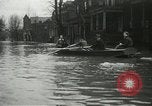 Standbild Hochwasserschäden Wheeling West Virginia USA, 1937, aus Sekunde 31 historischem Filmmaterial Videoclip 65675063193