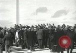 Standbild Golden Gate Bridge Widmung San Francisco California USA, 1937, aus Sekunde 17 historischem Filmmaterial Videoclip 65675063194