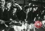 Standbild Hoop-rolling championship Wellesley Massachusetts USA, 1937, aus Sekunde 12 historischem Filmmaterial Videoclip 65675063196