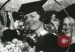 Standbild Hoop-rolling championship Wellesley Massachusetts USA, 1937, aus Sekunde 40 historischem Filmmaterial Videoclip 65675063196