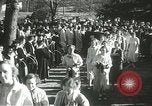 Standbild Hoop-rolling championship Wellesley Massachusetts USA, 1937, aus Sekunde 48 historischem Filmmaterial Videoclip 65675063196