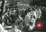 Standbild Hoop-rolling championship Wellesley Massachusetts USA, 1937, aus Sekunde 49 historischem Filmmaterial Videoclip 65675063196