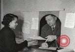 Image loyer du logement de l'Etat Commission New York United States USA, 1950, de la seconde 22 séquences d'archives historiques vidéo 65675063209