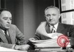 Image loyer du logement de l'Etat Commission New York United States USA, 1950, de la seconde 44 séquences d'archives historiques vidéo 65675063209