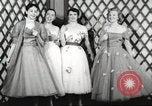 Image Modèles américains United States USA, 1950, de la seconde 9 séquences d'archives historiques vidéo 65675063210