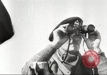 Standbild britische Soldaten Ägypten, 1942, aus Sekunde 35 historischem Filmmaterial Videoclip 65675063228