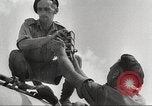 Standbild britische Soldaten Ägypten, 1942, aus Sekunde 36 historischem Filmmaterial Videoclip 65675063228