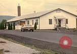 Immagine di Operazioni di vita nuova Fort Indiantown Gap Pennsylvania USA, 1975, secondo 18 filmato di repertorio 65675063236